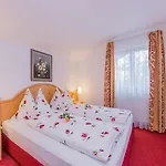 - Oetzmooshof 3* Sankt Johann im Pongau
