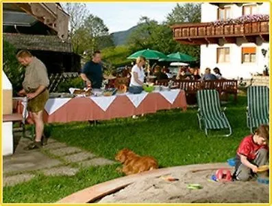 - Oetzmooshof Penzion