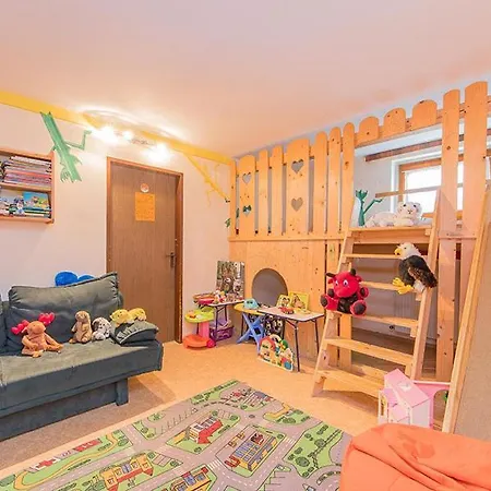 Guest house - Oetzmooshof 3*