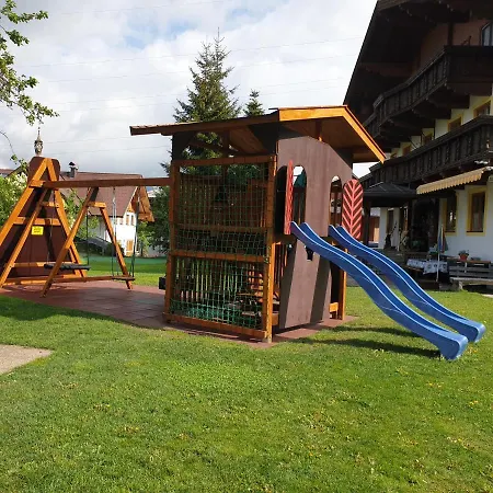 - ötzmooshof 3* St. Johann im Pongau