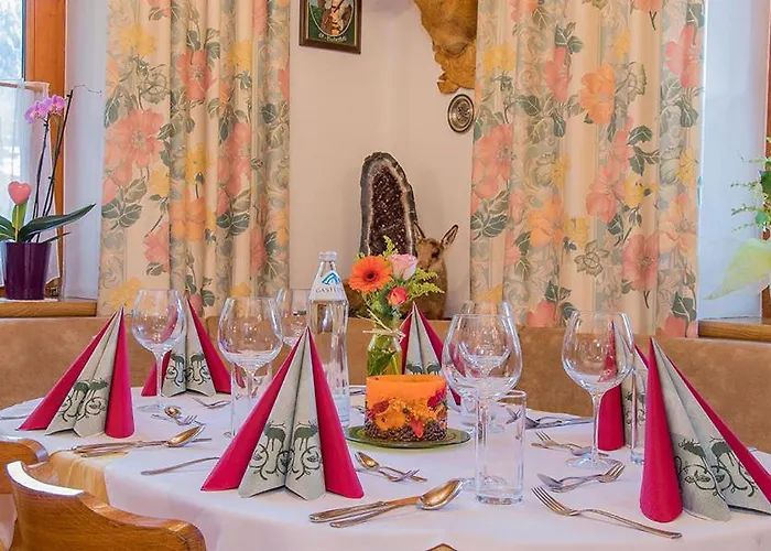 - Oetzmooshof 蓬高圣约翰